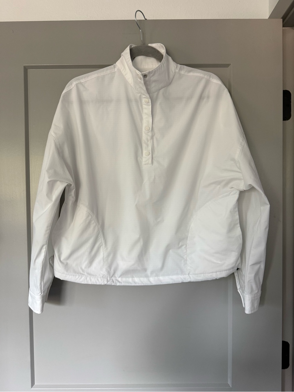 Rabbit High Country Long Sleeve Pullover in White Size Small
